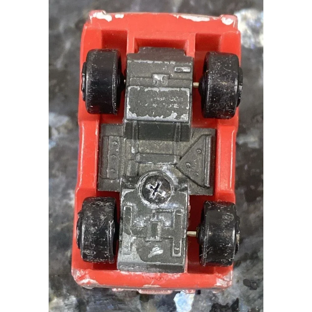 1985 Micro Machine Red Bel-Air LGTI MM/46 rare RARE original